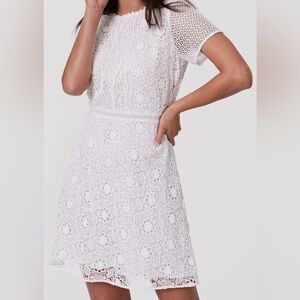 🤍 Ann Taylor LOFT White Lace Dress – Size 4 🤍
✨ Feminine | Classic | Timeless ✨